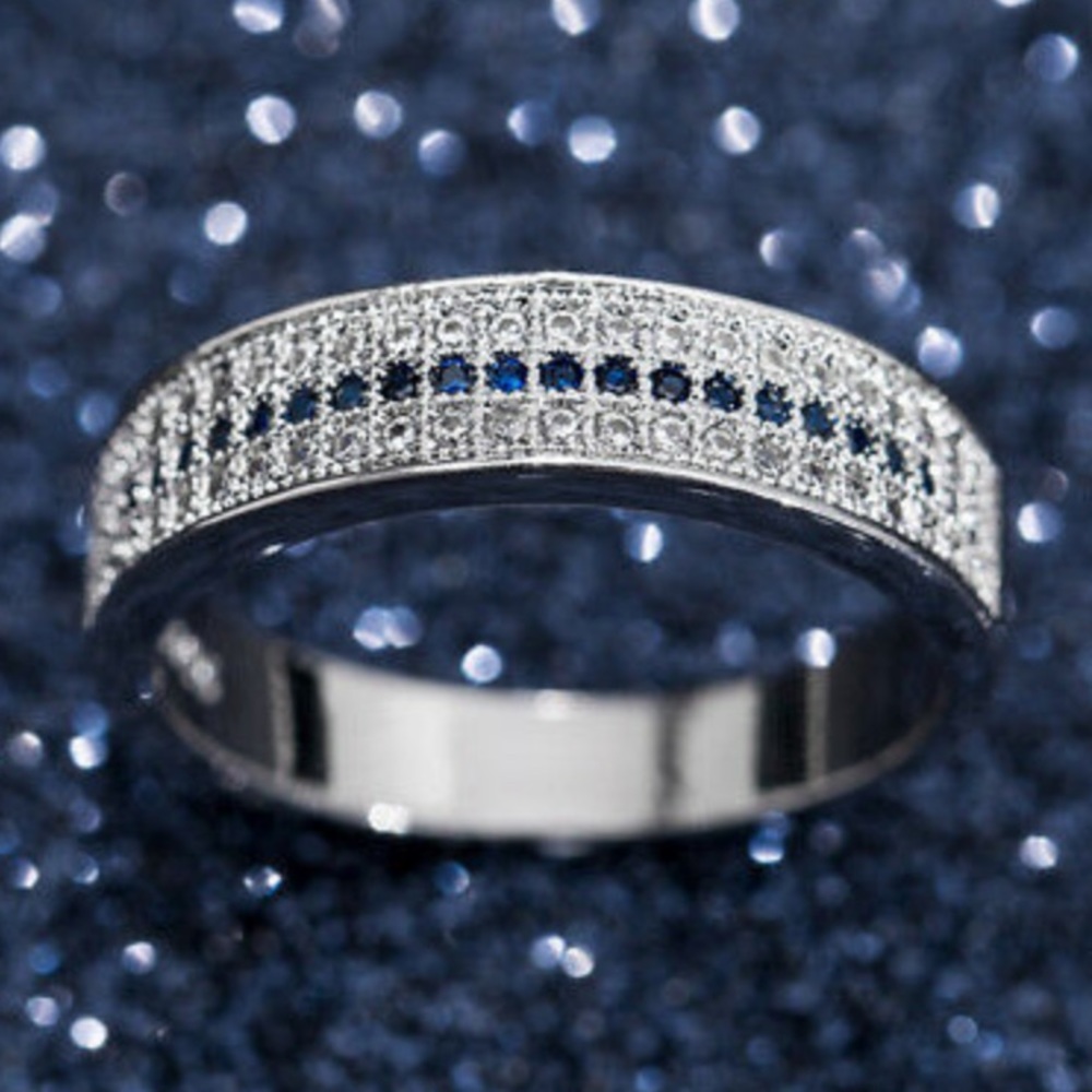 New 925 Sterling silver Diamond Band Ring
